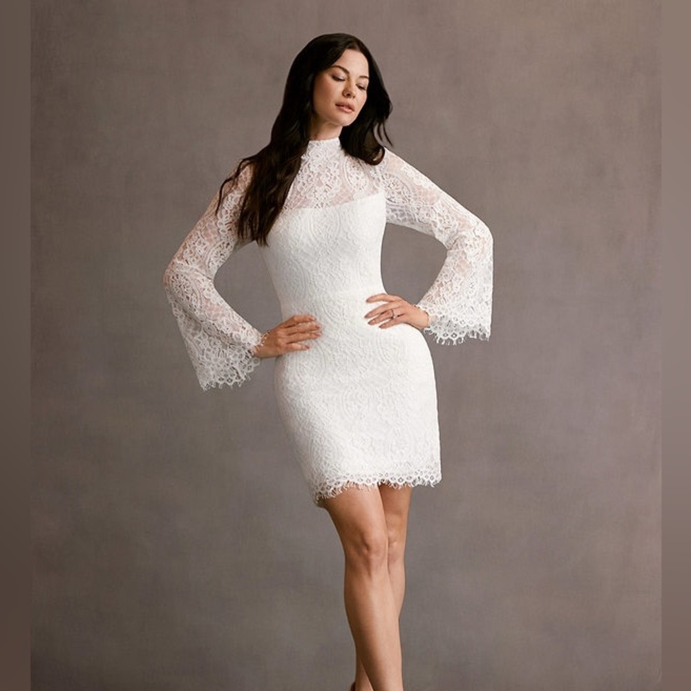 Azazie Ivie Lace Bridal Mini Dress in Diamond White – Size WD12 new in box